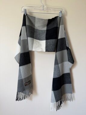 100% cashmere black grey check plaid fringe edged scarf made in scotland
